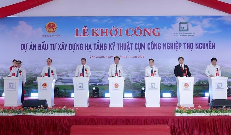 Tháng 4 vừa qua, dự án đầu tư xây dựng hạ tầng kỹ thuật cụm công nghiệp Thọ Nguyên (huyện Thọ Xuân) đã khởi công